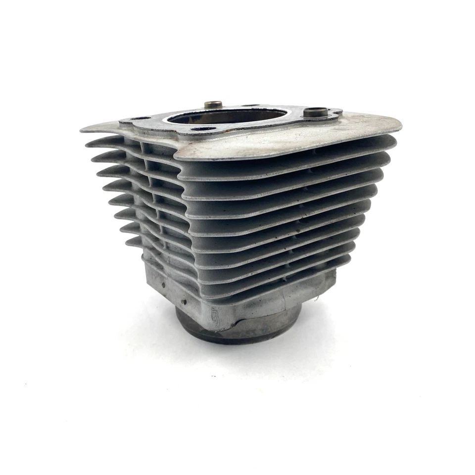 Jarro de cabeça de cilindro dianteiro Harley 16545-04 fabricante de equipamento original 04-22 Sportster 883 1200 XL ferro - Imagem 4 de 4