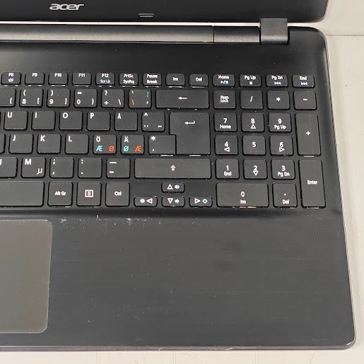 Acer Aspire F5-521-46P1 Laptop - AMD A4-6210, Radeon R3, 6GB RAM - Image 4 of 4