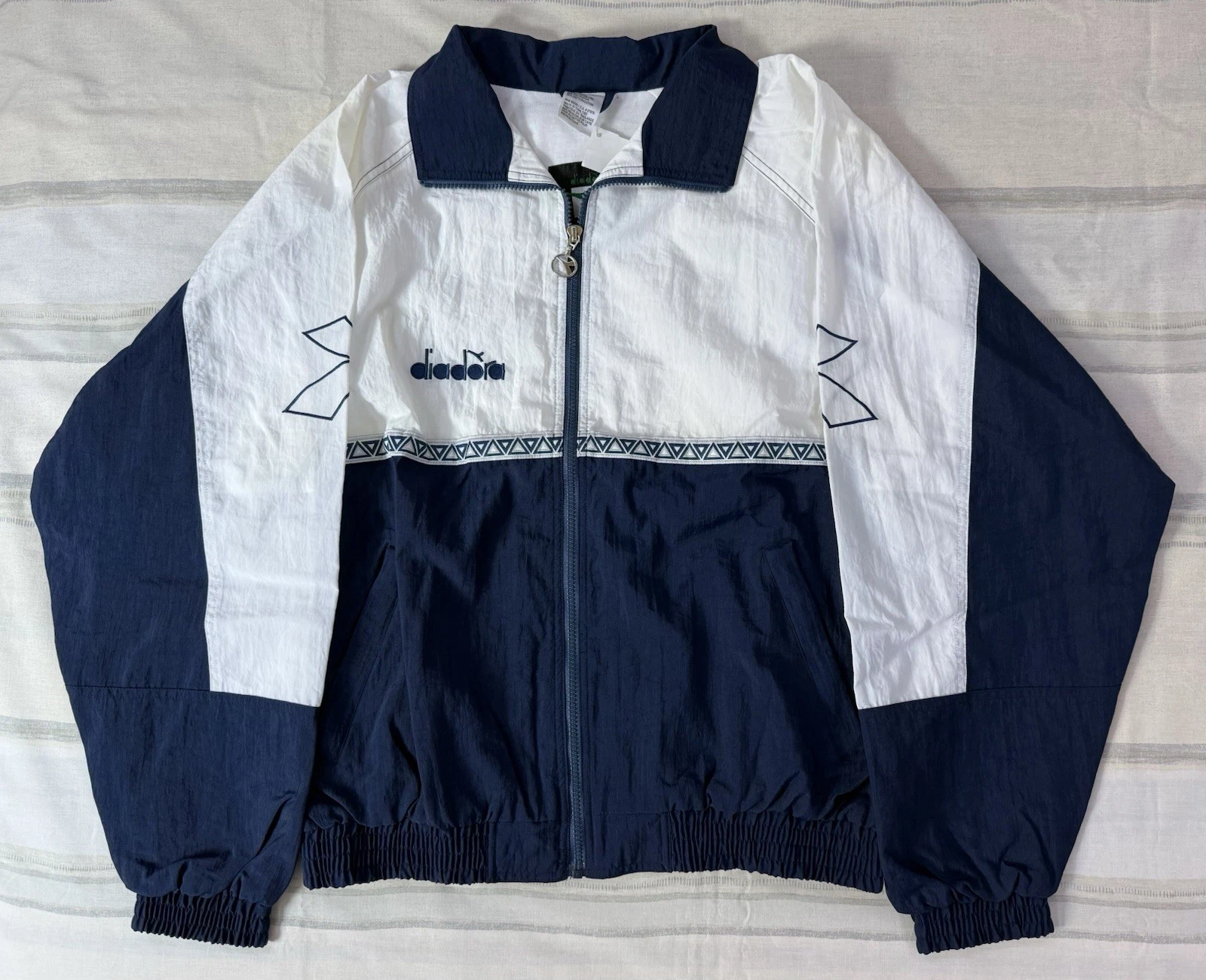 Vintage 1990s Diadora Livorno Windbreaker Jacket Navy Size Large *BNWT*