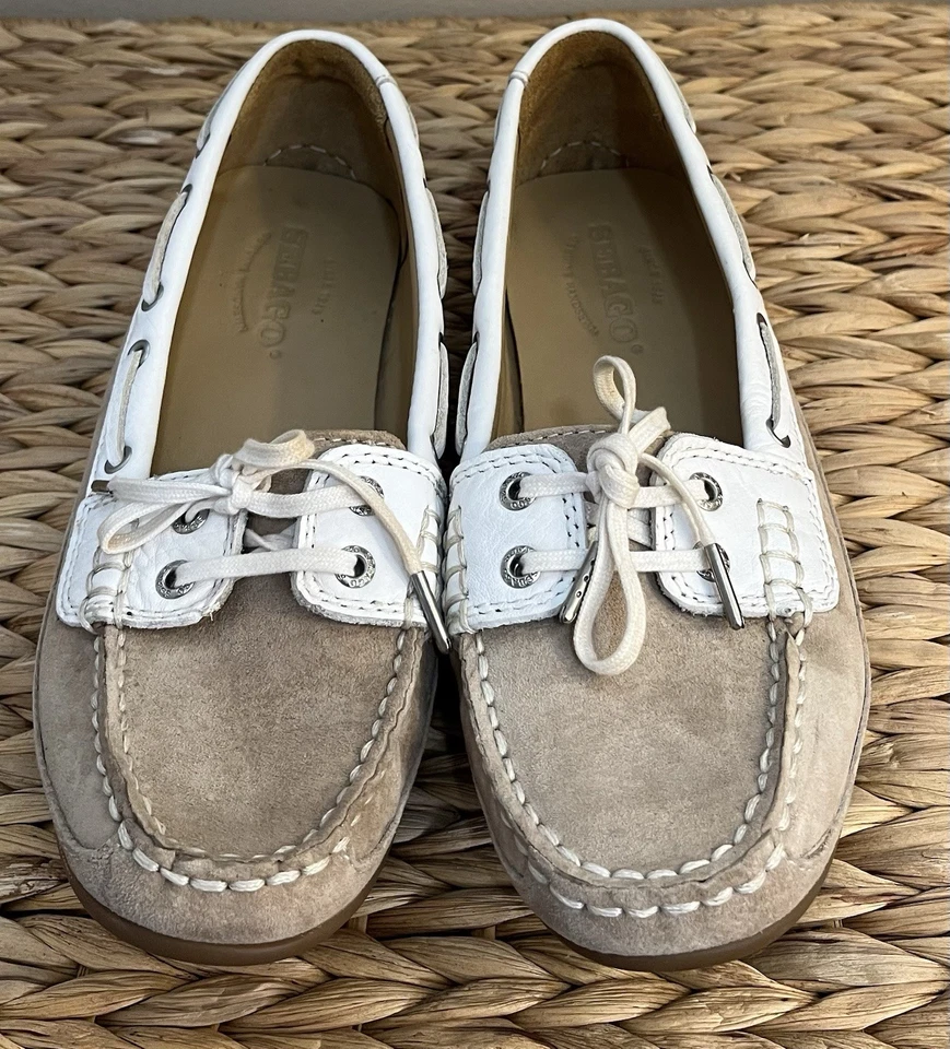 女式 9.5M 码 Sebago 米色麂皮绒皮船鞋“Kate Middleton” — 第 2/4 张图片