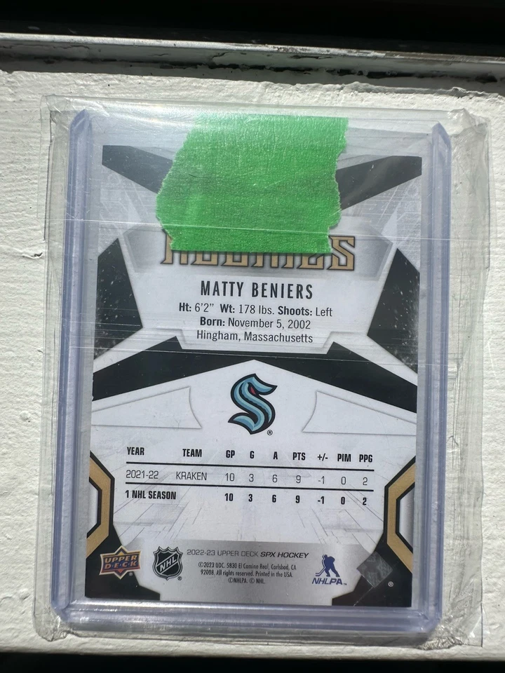2022-23 SPx Finite Rookies Gold 10/10 Matty Beniers #F-3 RC Jersey Number 1/1 - Image 2 of 2