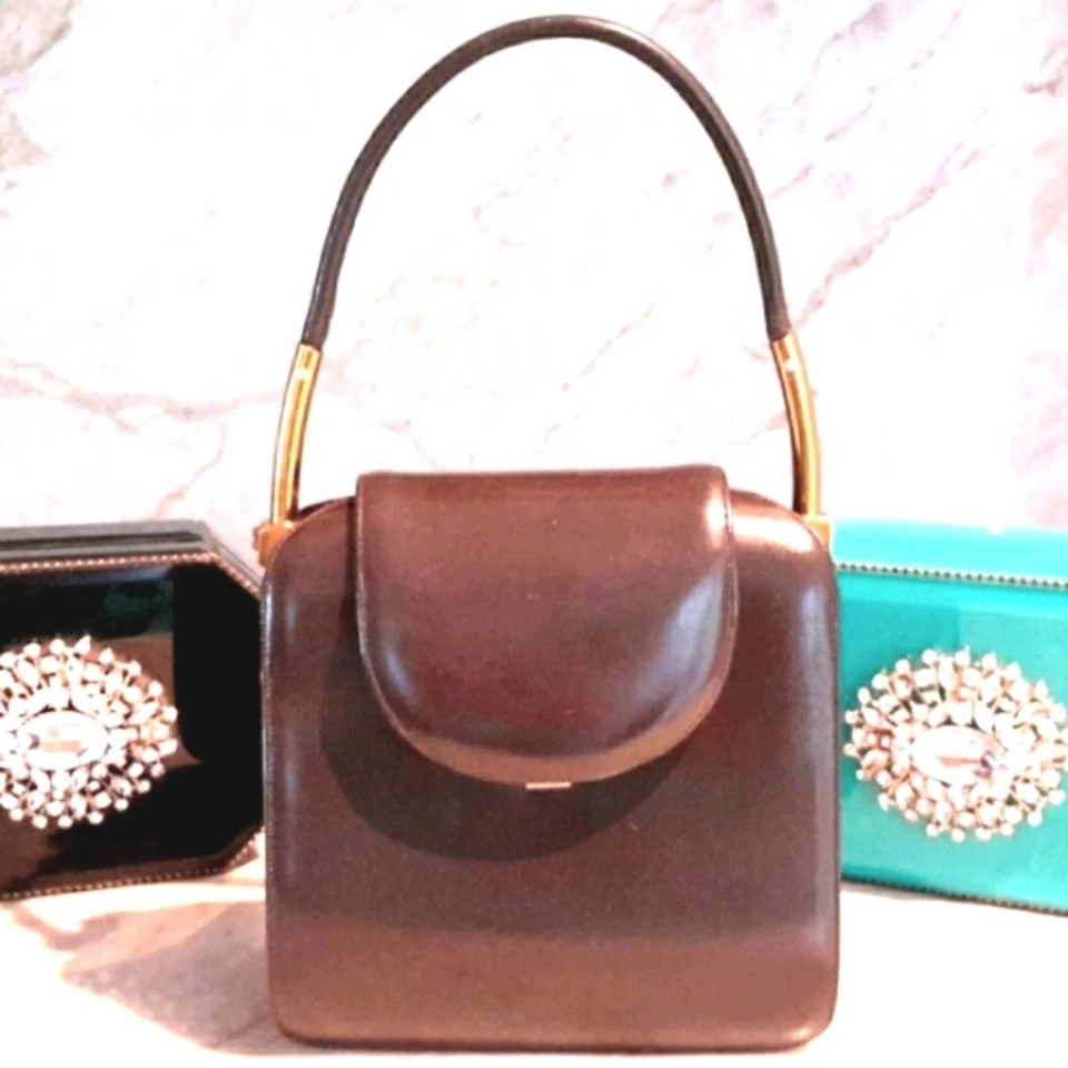 1960s VNTG VERY RARE Judith Lieber Couture Satchel Brown Mini Peekaboo Handbag  - Image 2 of 4