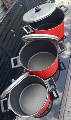 Red Colour Tefal Non Stick Aluminium Pot Set of Three with Lids - Image 1 of 4