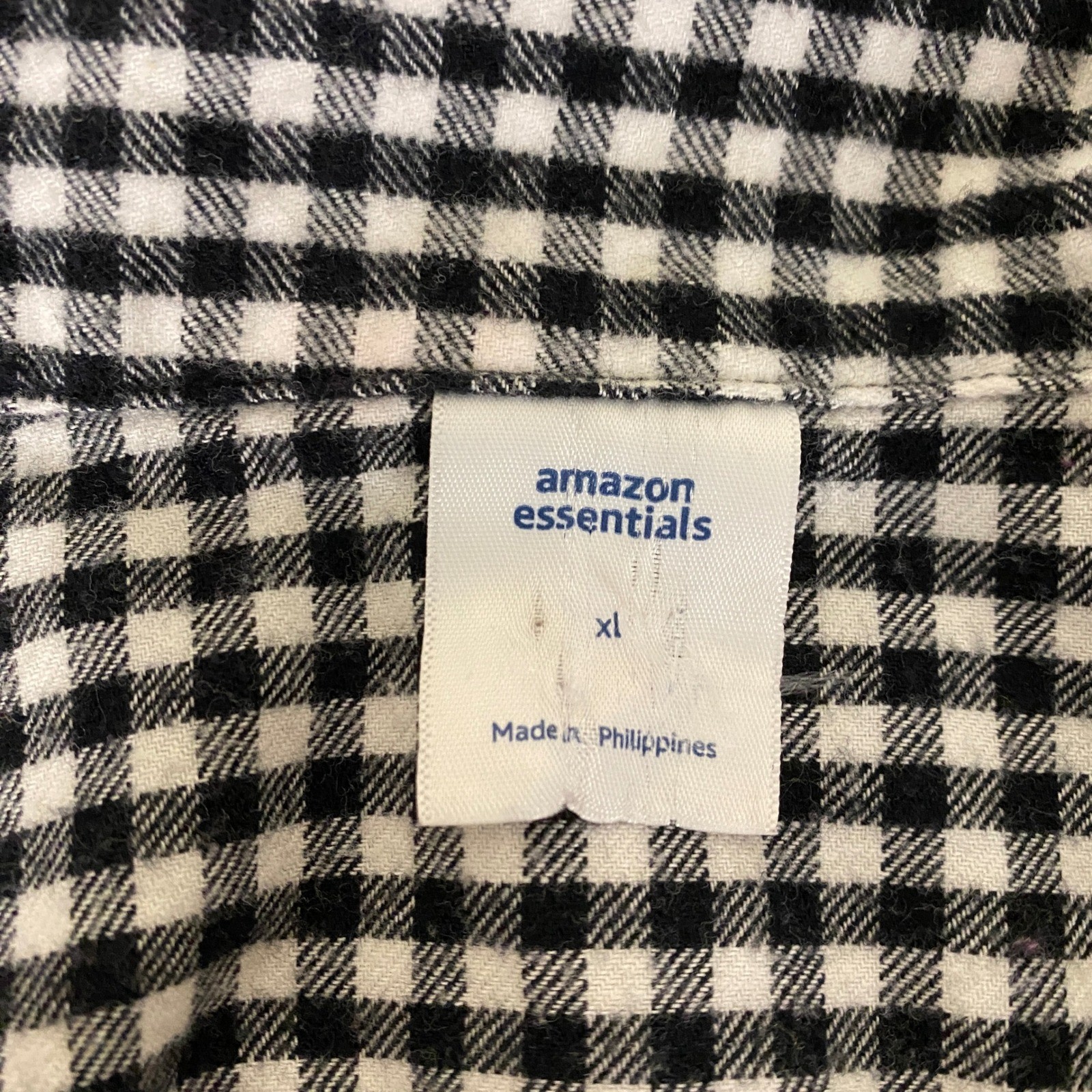 Amazon Essentials Flannel Button Down Shirt Women… - image 3