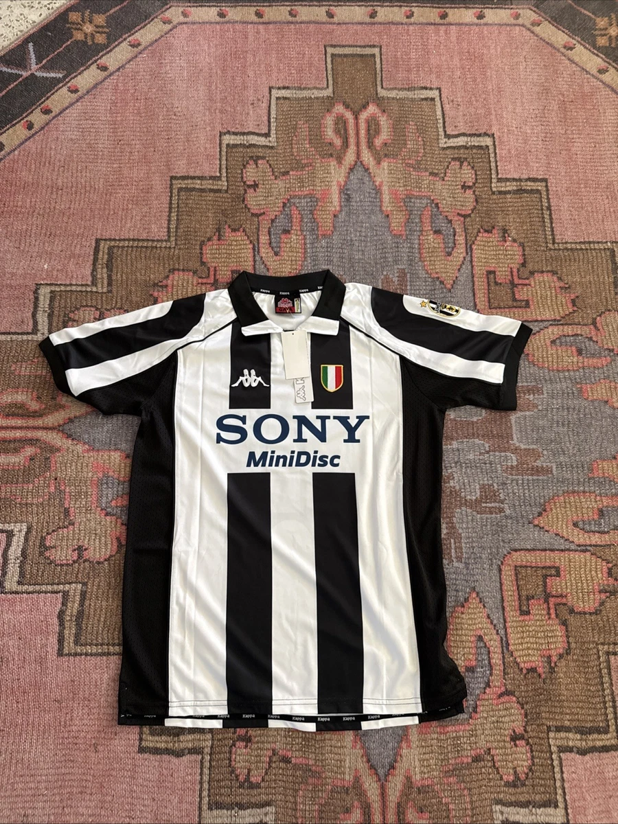 Juventus Kappa In International Club Soccer Fan Apparel