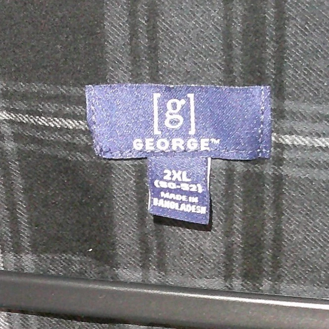 GEORGE Men's Plaid Flannel Button Up Shirt Size 2XL Black Gray Long Sleeve - Image 3 of 3