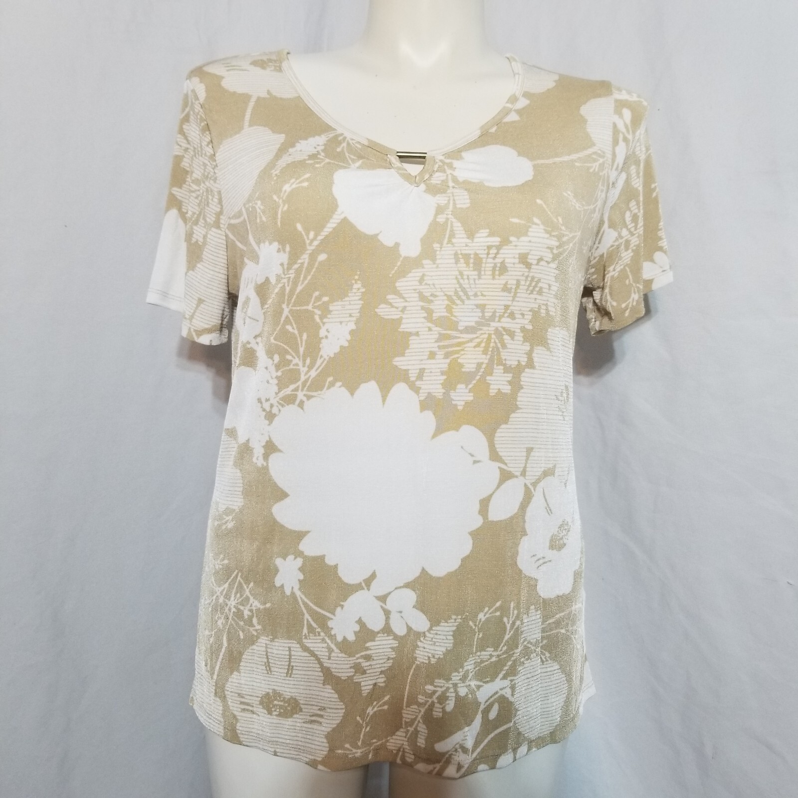 Jaclyn Smith Beige Floral Short Sleeve Blouse Size M