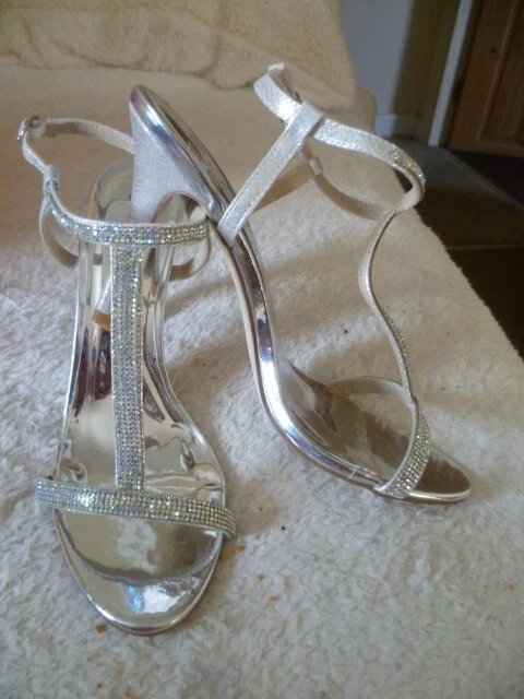 Lunar party best sale shoes