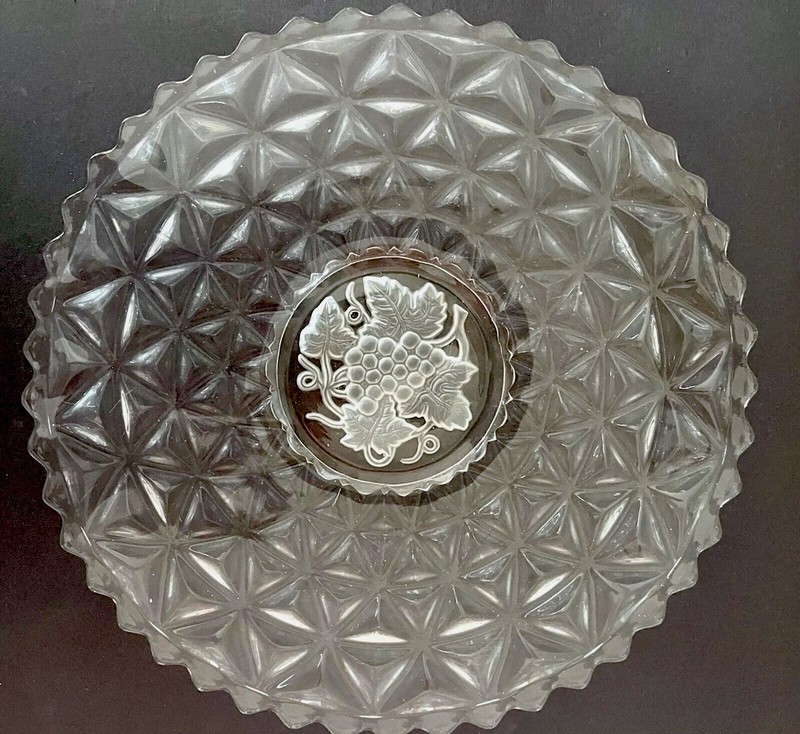 vintage Clear glass cake plate 10 1/2”
