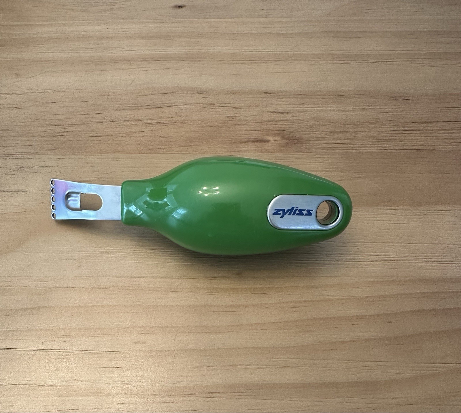 Zyliss Citrus Zester,Avacado Green,Plastic,Metal,Comfort Holder, 5"l x 1.4"w