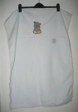 Mothercare Cream "Bear" Fleece Cot Blanket. Size 90 x 70cm approx.