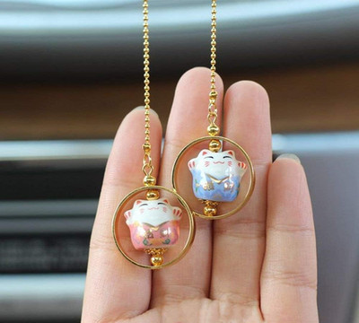 Maneki Neko Feng Shui traditionelles japanisches Porzellan Katze Anhänger Glücks