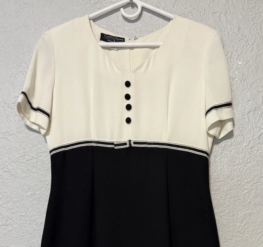 Cynthia Howie Maggy 精品衬衫 Midi 连衣裙 10 码黑色白色学院 — 第 2/4 张图片