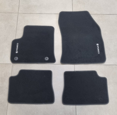 Original Opel Corsa F e Fußmatten schwarz Matten Autoteppich Velours 9833756680