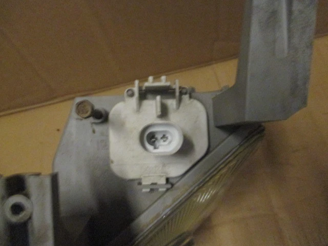 Phare Anti-Brouillard Avant Droit Vauxhall Vectra B SRI Restylé Année 2000 - Photo 3/3