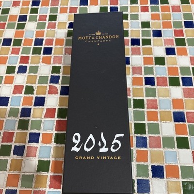 Moet & Chandon Champagne Grand Vintage Rose 2025 Empty Bottle with Cork and Box