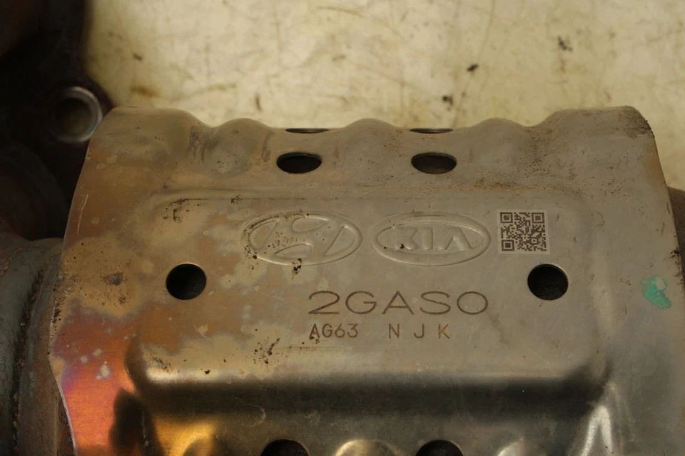 2016-2020 Kia Optima LX 2.4L FWD Exhaust System Manifold Sulev 28510-2GAS0 OEM - Image 4 of 4