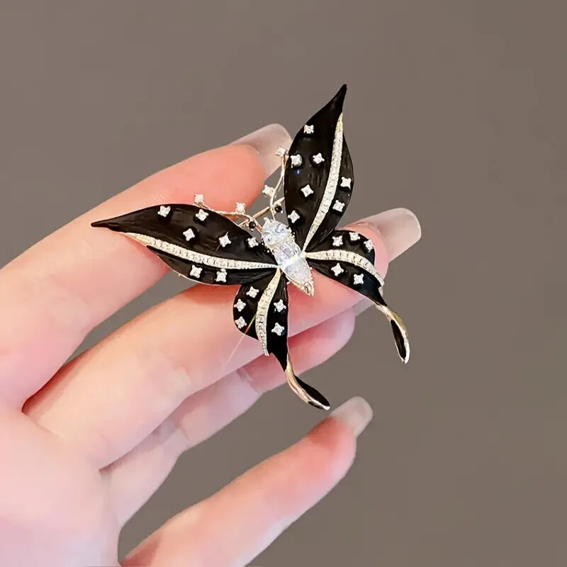 Elegant Black Butterfly Brooch Pin - Gothic Style, Alloy  display picture 2