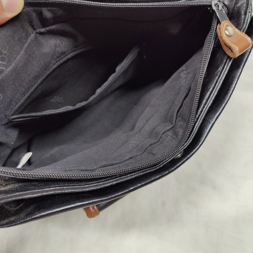Capezio Black And Brown Leather Shoulder Bag Purse 10x11" - Picture 8 of 20