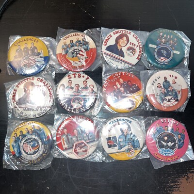 12x Vintage NASA Space Shuttle Challenger STS Souvenir Button Pin 3.5  Ride Lot