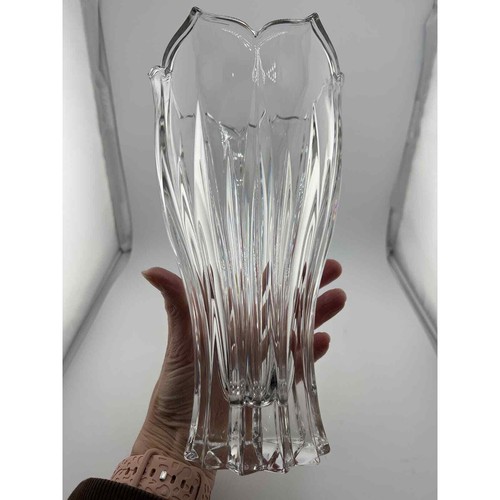 Crystal Vase Lotus Vintage Flower - Picture 7 of 8