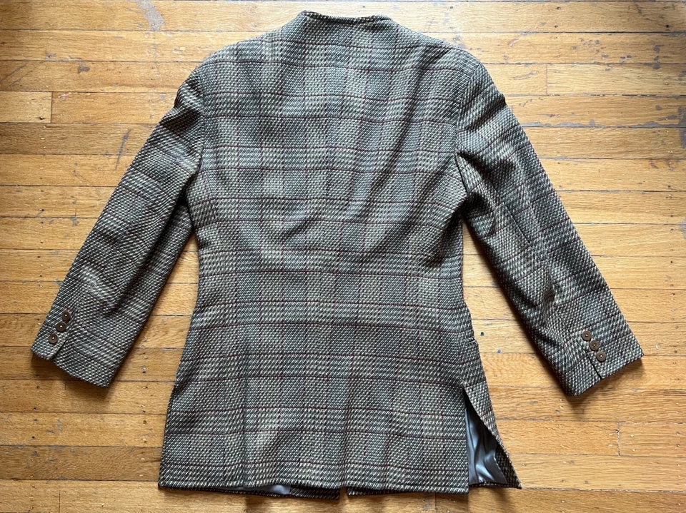 Blazer a Cuadros Armani, Chaqueta de Diseñador Giorgio Armani Le Collezioni Años 90 Talla 40 6 Foto 2 de 4