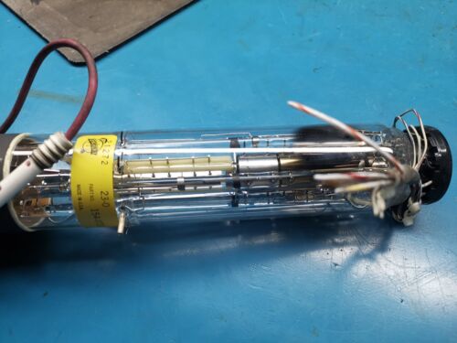 Osciloscopio Tektronix 465B tubo CRT 154-0731-00 - Imagen 2 de 12