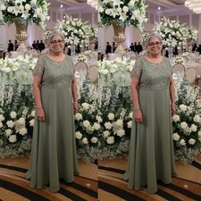 Sage Green Mother of The Bride Dresses Short Sleeve Lace  Wedding Evening Gowns