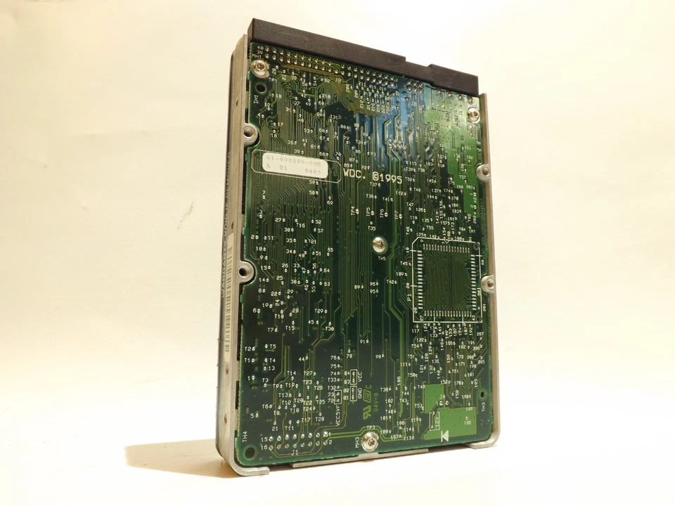 FESTPLATTE WESTERN DIGITAL CAVIAR 2850 853MB 4500U/min ATA WDAC2850 3.5'' Zoll - Bild 2 von 4