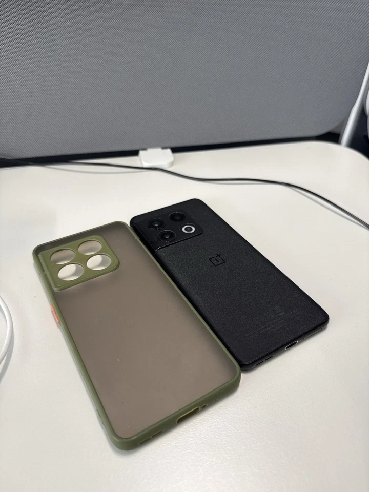 OnePlus 10 Pro - 256GB/12GB - (Dual SIM) - Immagine 2 di 2