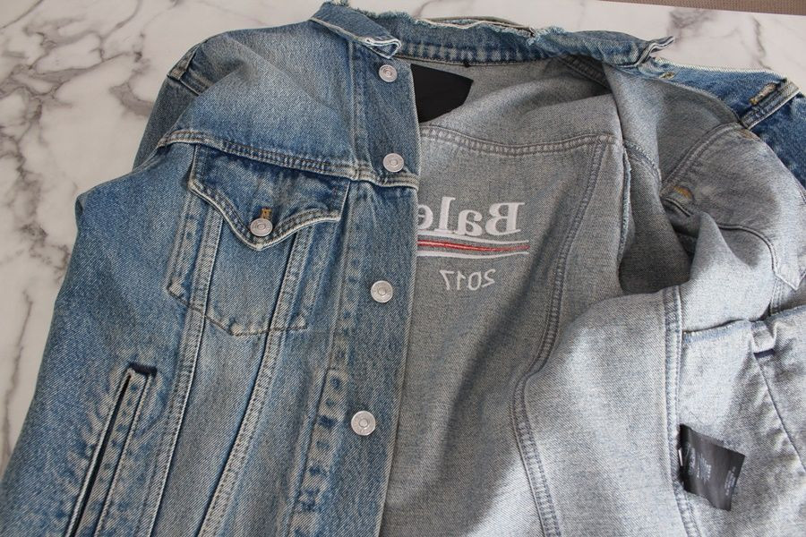 Balenciaga Wave Logo Denim Jacket 48 118573370 | eBay Balenciaga Wave Logo Denim Jacket 48 118573370 | eBay