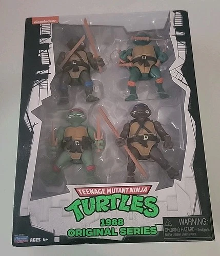 Playmates Teenage Mutant Ninja Turtles 1987 Original Series 4 Action Figures