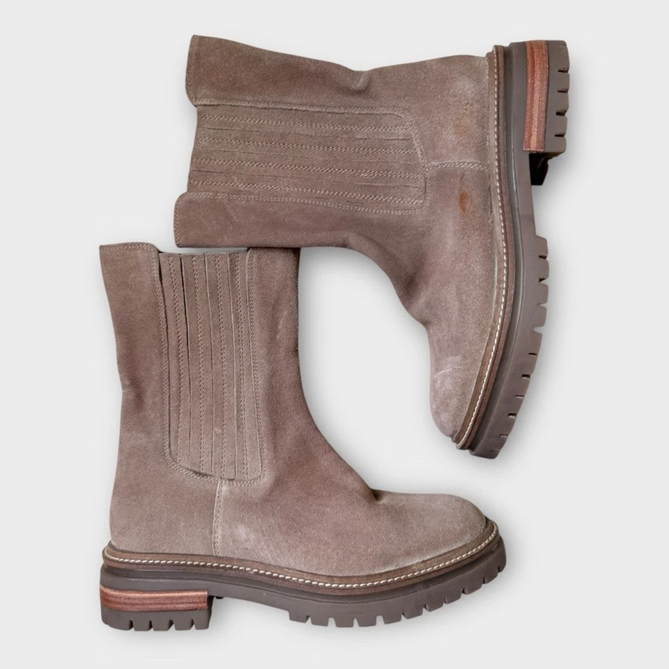 Bota Chelsea Seychelles “Cover Me Up” (Camurça Taupe) – Tamanho 7 Nova Sem Caixa - Imagem 4 de 4