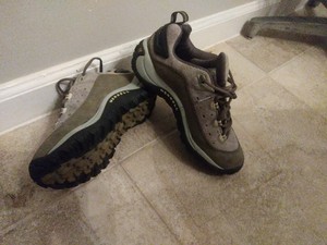 merrill tennis shoes