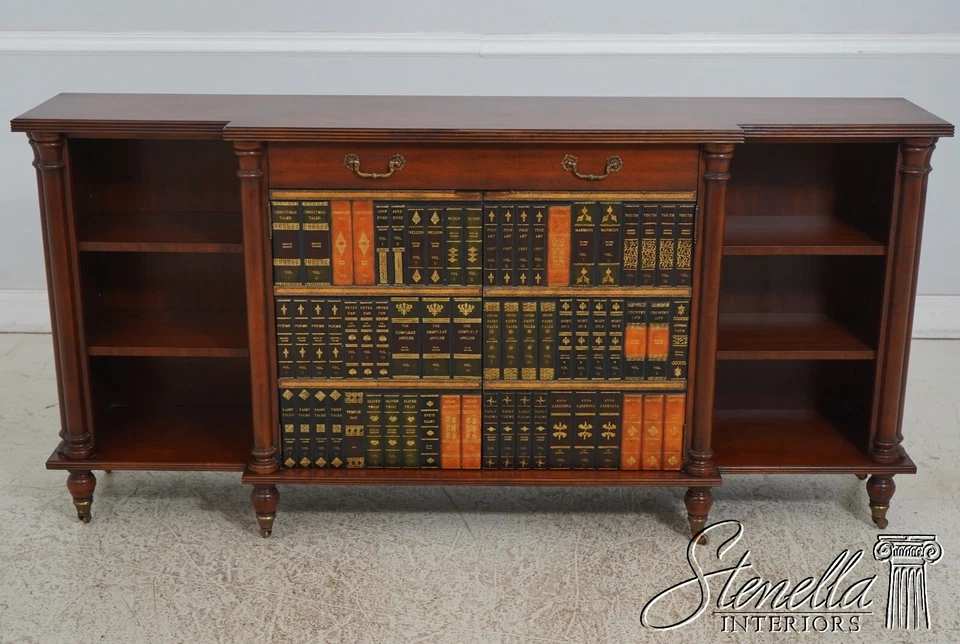 L67516: MAITLAND SMITH 书条桃花心木书架 Credenza — 第 2/4 张图片