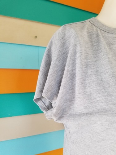 Camiseta Awake, Gráfica Pequeña Top Túnica Blusa Camiseta - Imagen 4 de 10