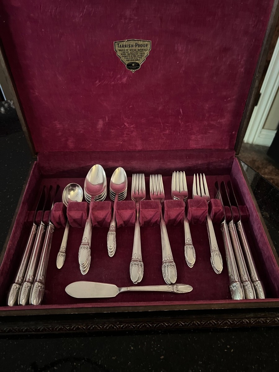 【Rogers Bros】 First Love ディナーセット 4名用24本 Vintage Silverplate Rogers Bros FIRST LOVE Flatware Service for 6