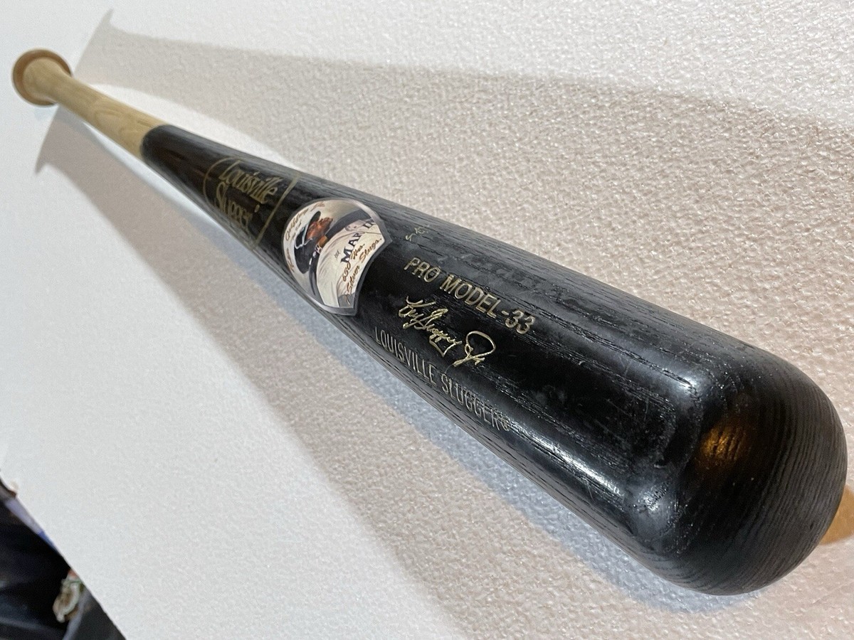 Griffey Jr Louisville Slugger Pro Model 33 Baseball Photo