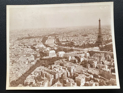 1945 WW2 REAL SEPIA TONE PHOTO AERIAL VIEW OF PARIS FRANCE AND THE EIFEL TOWER