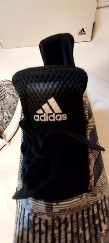 Adidas Mens New Running Shoes Sz 101/2 Racer TR23 IG7322 Black,Gray & White - Picture 4 of 11