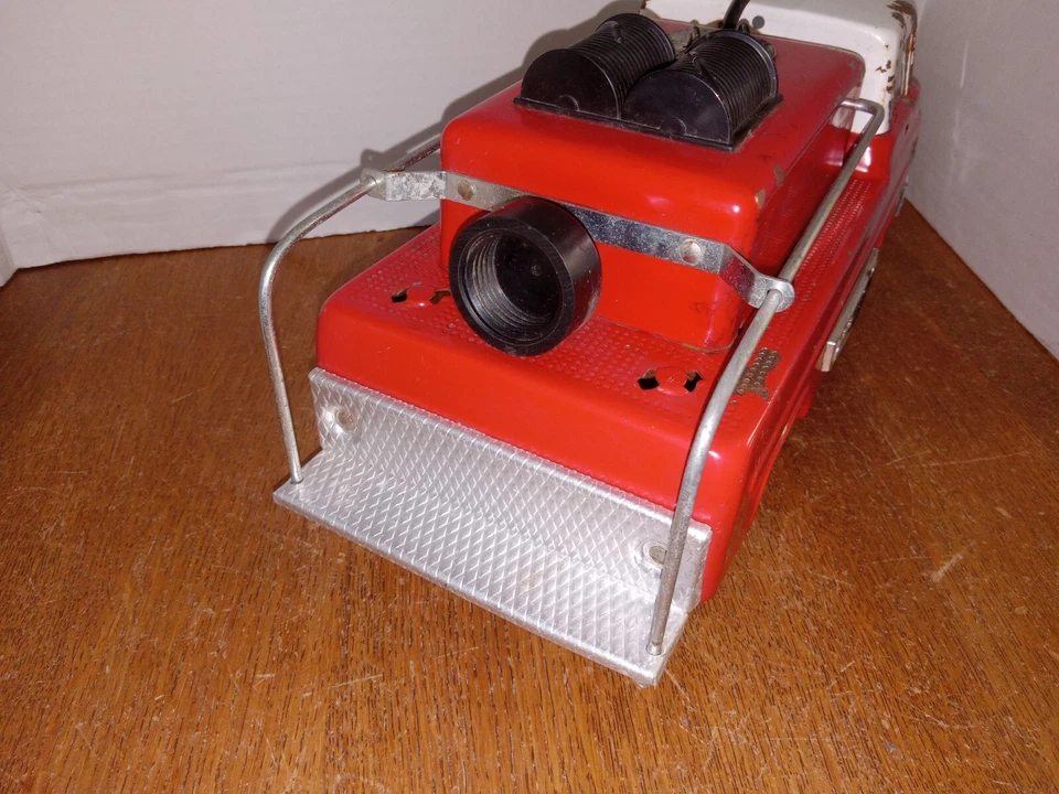 Camión de bomberos bomba Nylint de colección años 60 camión de acero prensado juguete de hojalata de 11" Foto 2 de 4