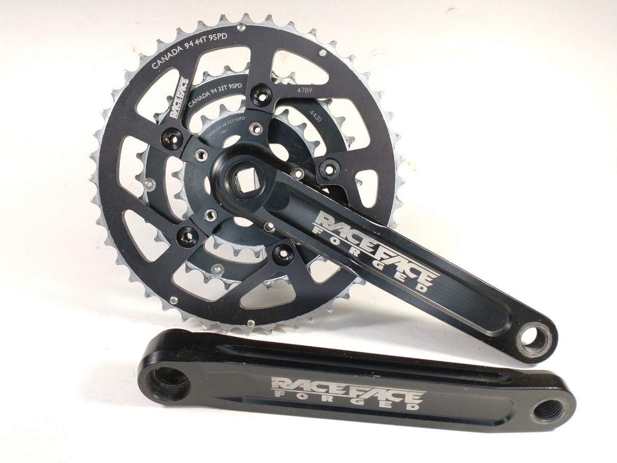 Vintage Race Face Turbine LP 94/58 BCD square taper crankset Vintage Race Face Turbine LP 94/58 BCD square taper crankset