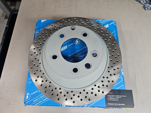 Rear Cross-Drilled Rotors - Porsche Cayenne - VW Touareg - Audi Q7 (Pair) - Picture 2 of 4