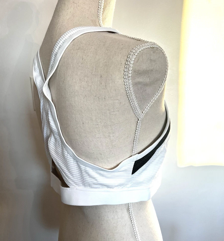 *NEW WITH TAGS* Speedo Precision Pleat Zip Top Womens Fitness Swim  14 White $54 — 第 3/4 张图片