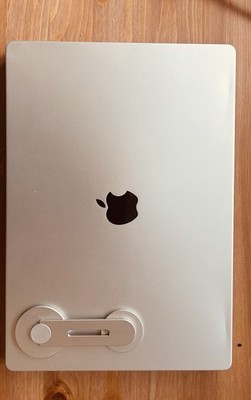 MacBook Pro 16 Zoll (2021)   M1 Pro   16 GB RAM   512 GB   Display beschädigt