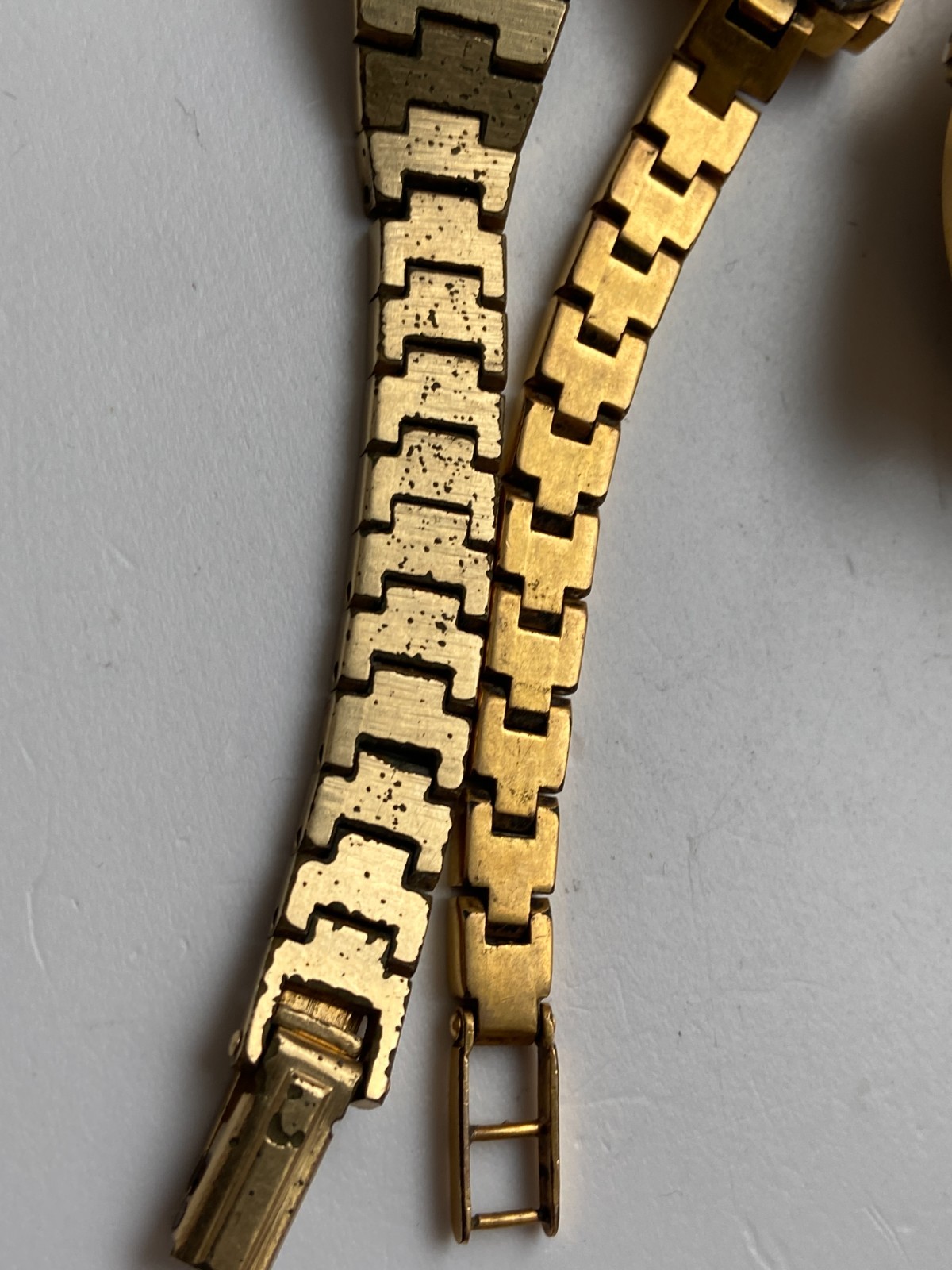 Vintage WRIST WATCH SCRAB AU G GOLD PLATED 10 MICRONS 137 GRAMS G PLAQUE