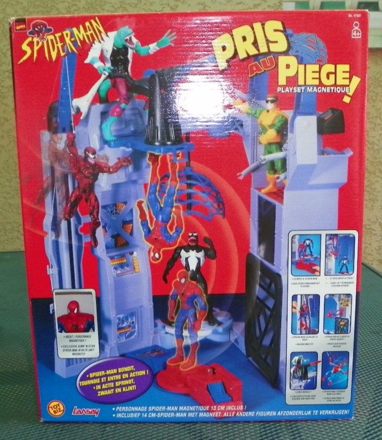 Playset magnétique Spider-Man pris au piège avec figurine articulée en métal