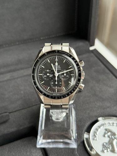 Omega Speedmaster Professional Moonwatch, 42 mm, 2018 - 311.30.42.30.01.005