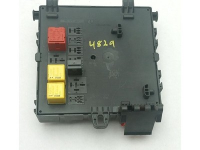 Saab 9-3 CONVERTIBLE Rear Fuse Box Relay Fits 2003-2011 03 04 05 06 07 08 09 10 