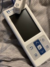 Covidien Nellcor PM10N Portable Handheld SpO2 Monitor 3.5in Screen Pediatrics
